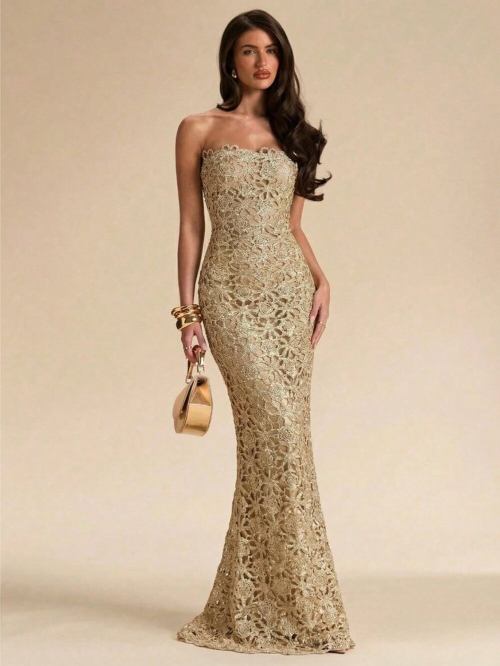 Gold Flower Textured Maxi Dress - Picture 3 of 3